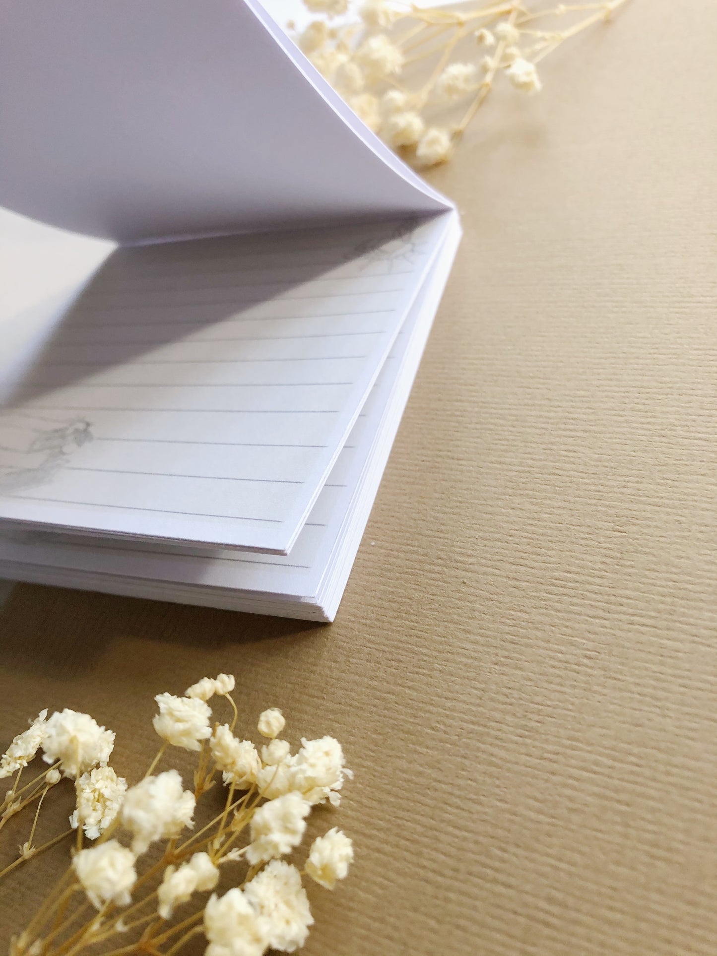 "Bees Notepad"