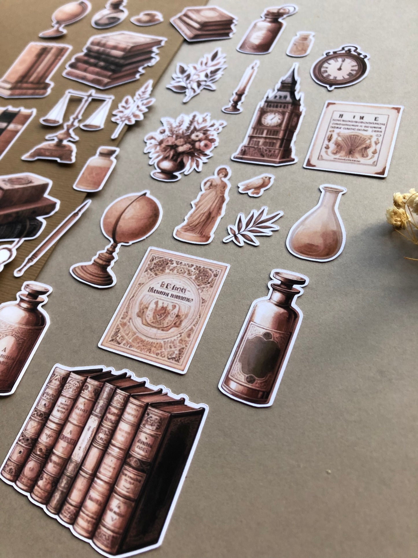 35x "Light Academia" Sticker Pack