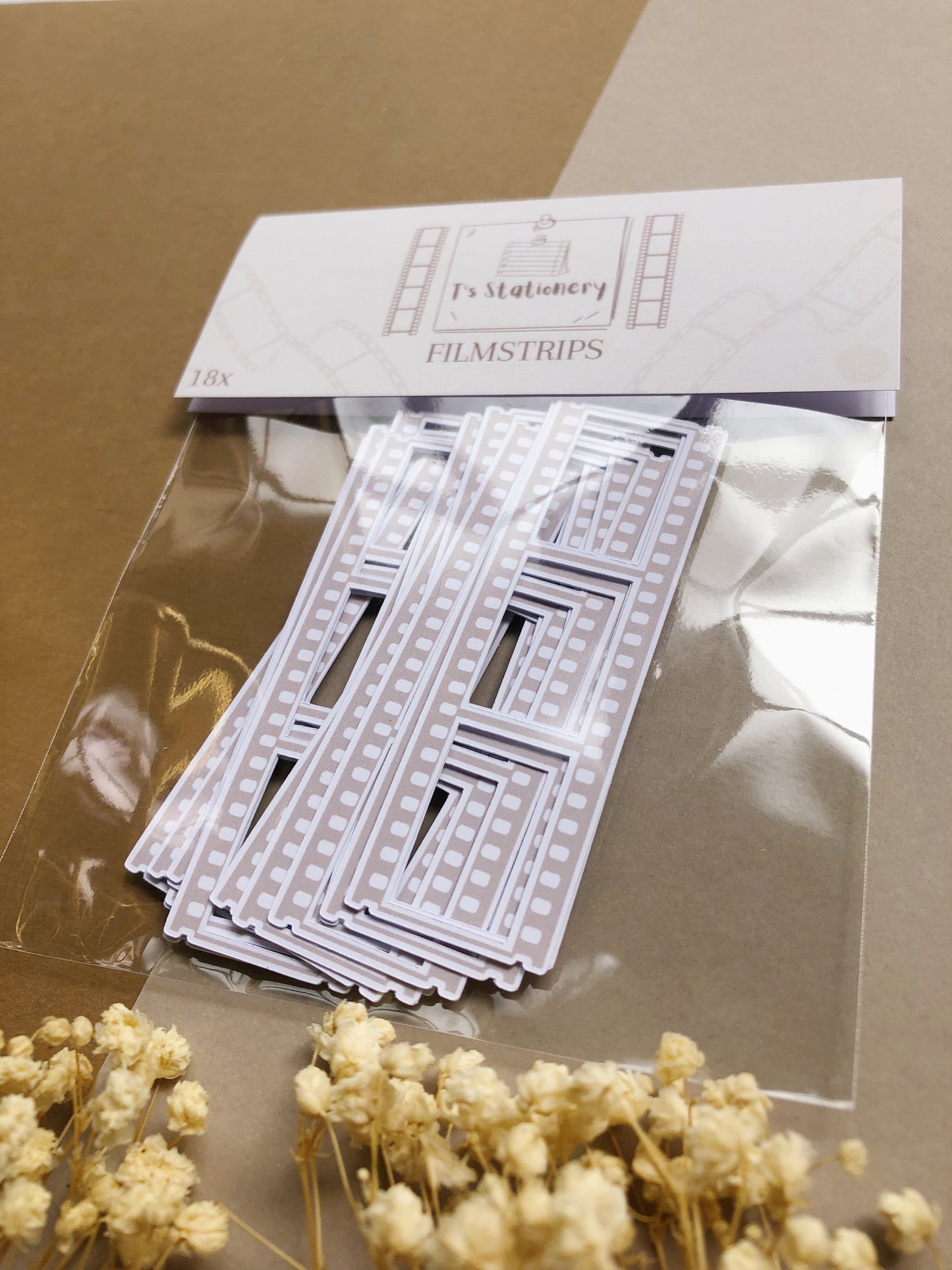 "18Pcs Beige Film Strip Die Cut Stickers"