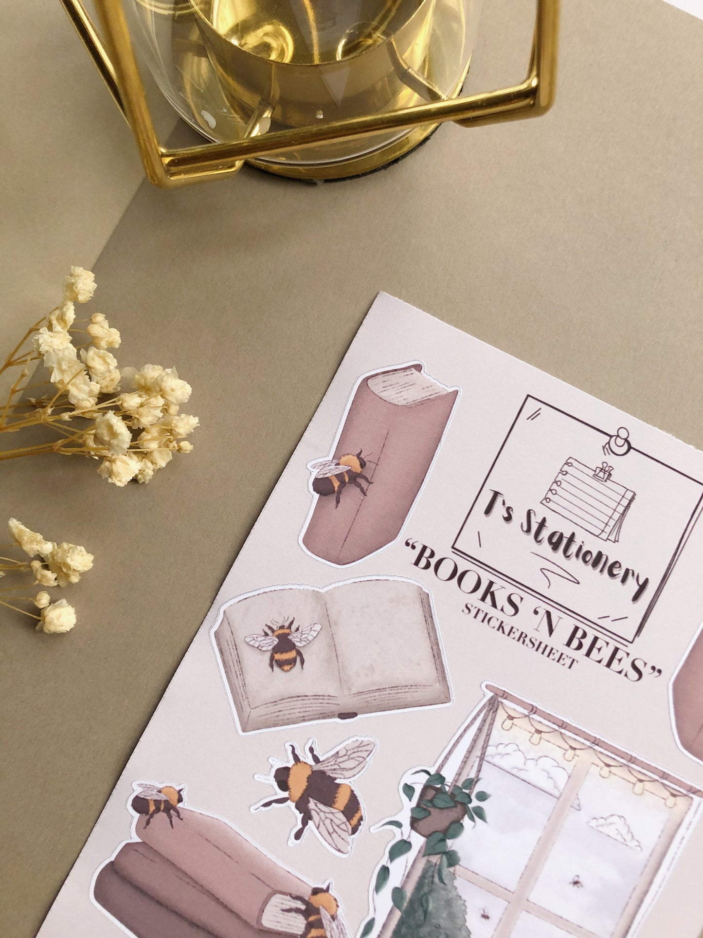 "Books 'n Bees"