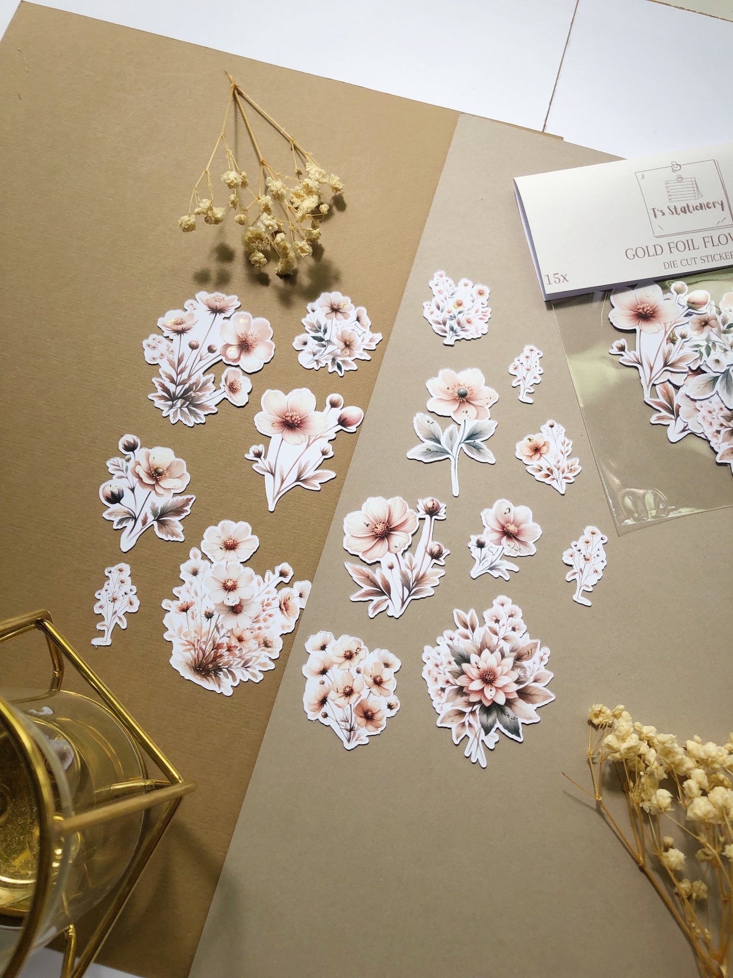 "15Pcs Beige Flowers w Gold Foil" Sticker Pack